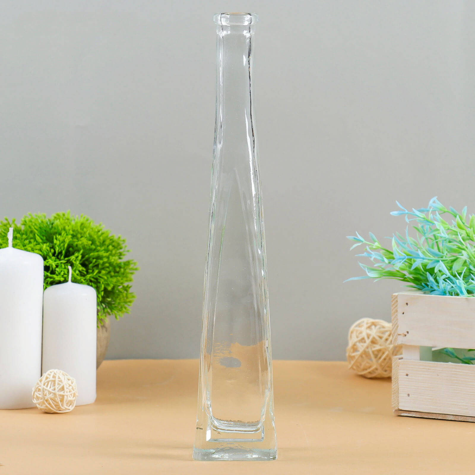 Длинные вазы купить. Стеклянные вазы. Ваза стеклянная. Напольная стеклянная ваза. Ваза напольная прозрачная.