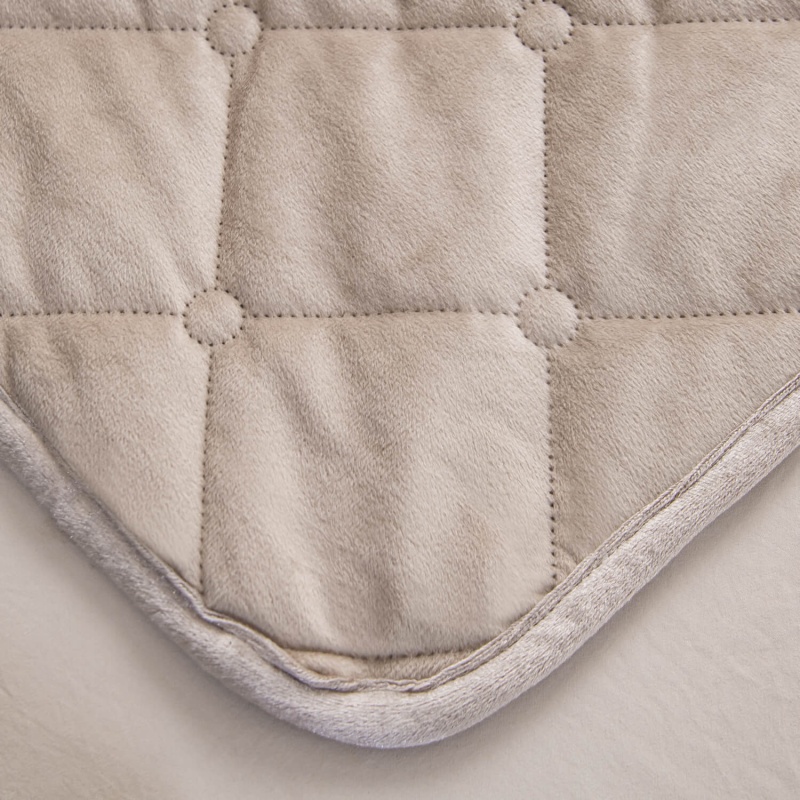 Велюровое покрывало ромб и две наволочки (Бежевый)